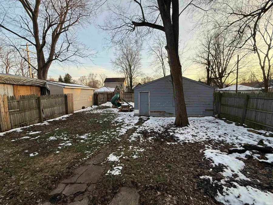 1206 Kinyon Street, South Bend, IN 46616 - Image #3