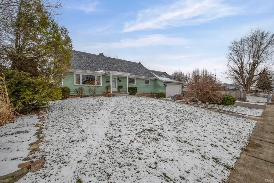 1657 E Walnut Street, Frankfort, IN 46041 - Image #2