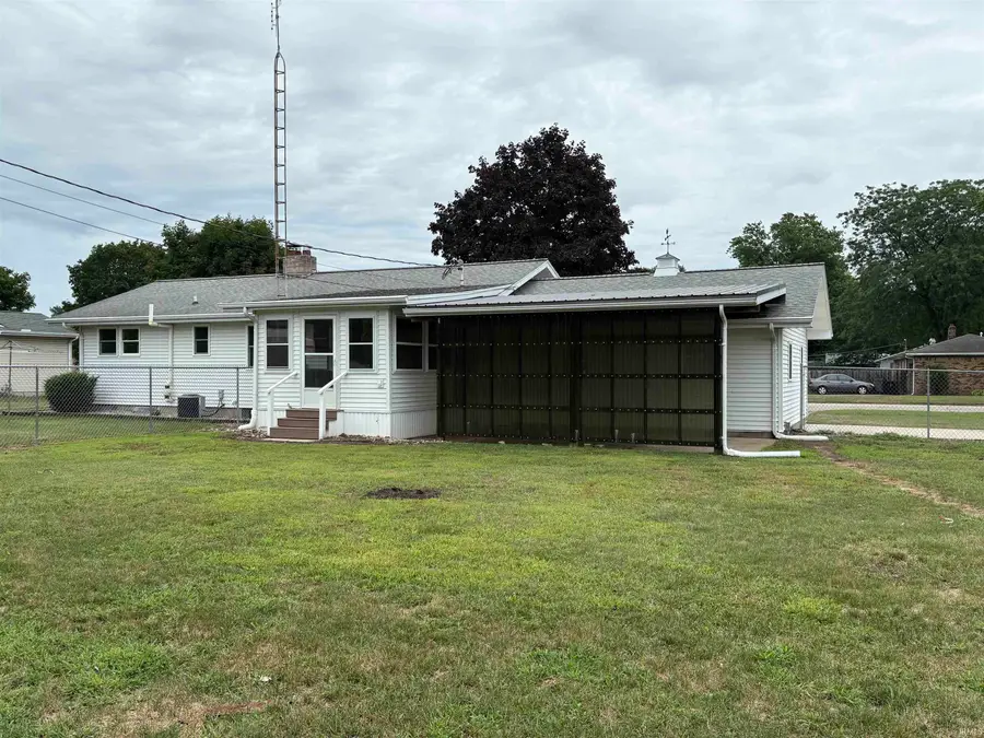 1403 Lakeview Boulevard, Warsaw, IN 46580 - Image #3