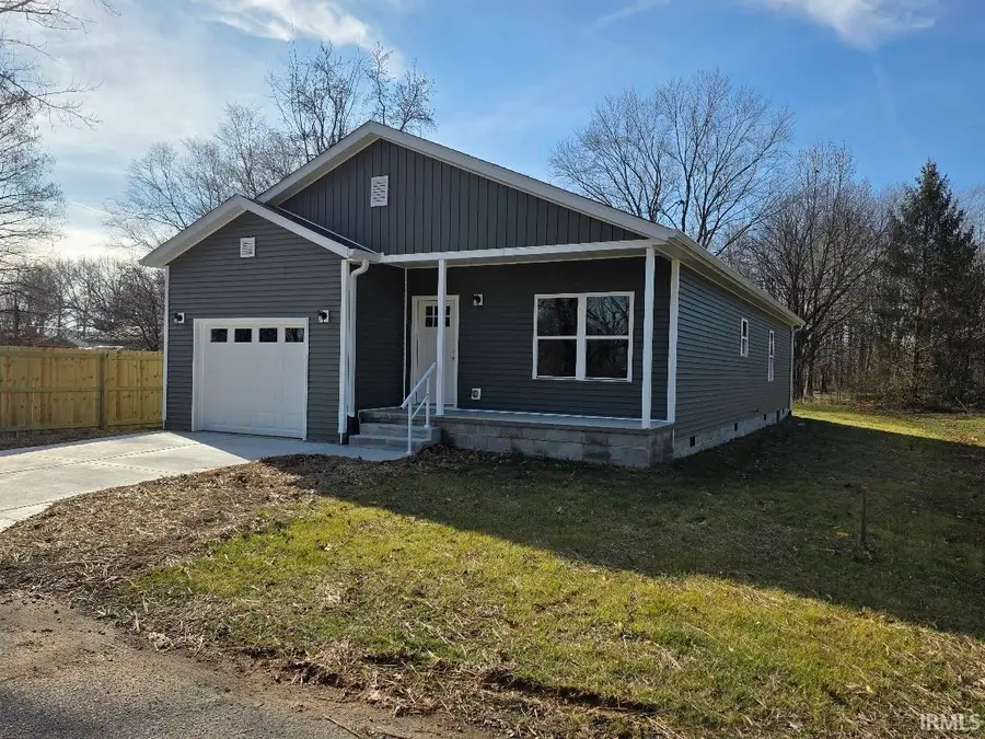 1254 N Stevens Street, Mitchell, IN 47446 - Image #2