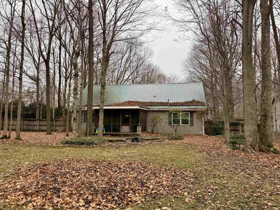 10190 Beechwood Drive, Plymouth, IN 46563 - Image #3