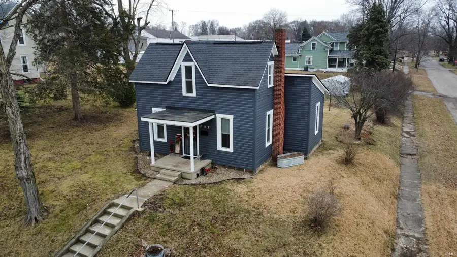 301 E Bond Street, Attica, IN 47918 - Image #2