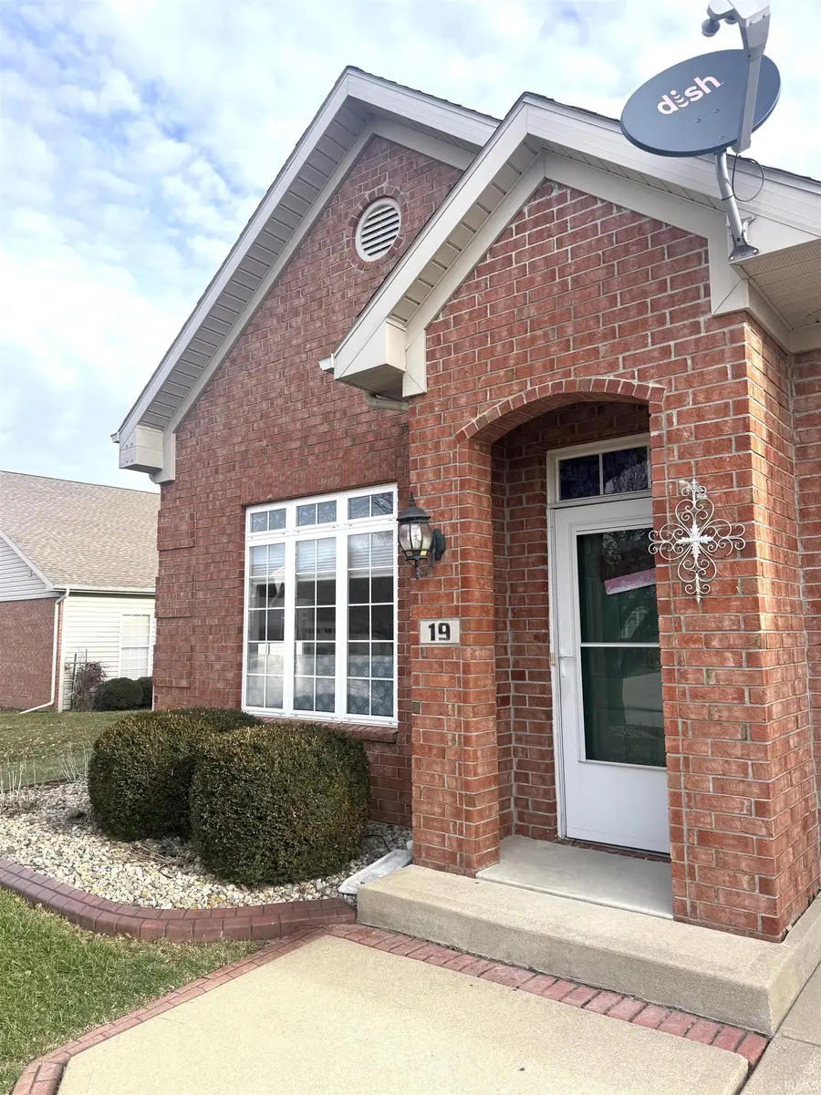 19 Copperleaf Drive, Crawfordsville, IN 47933 - #2