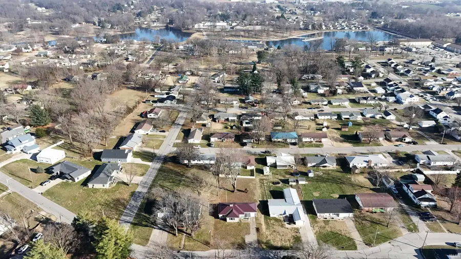 409 NE 18th Street, Washington, IN 47501 - Image #3