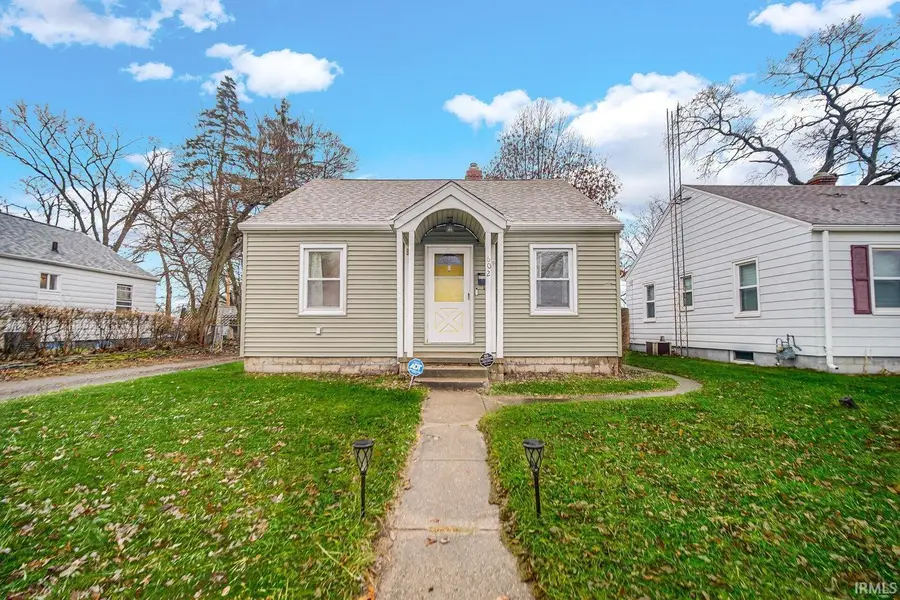 602 S 35th Street, South Bend, IN 46615 - #2