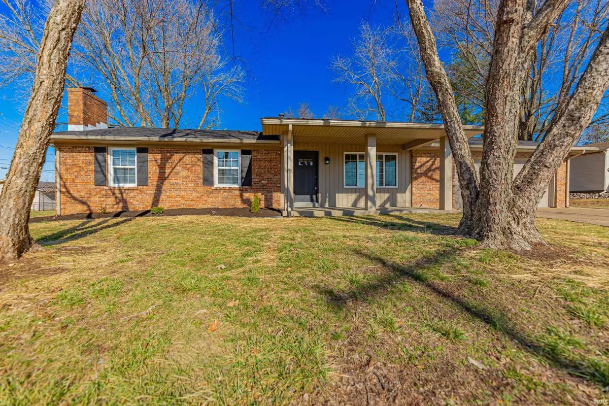 441 Lawrence Drive, Mount Vernon, IN 47620 - Image #1