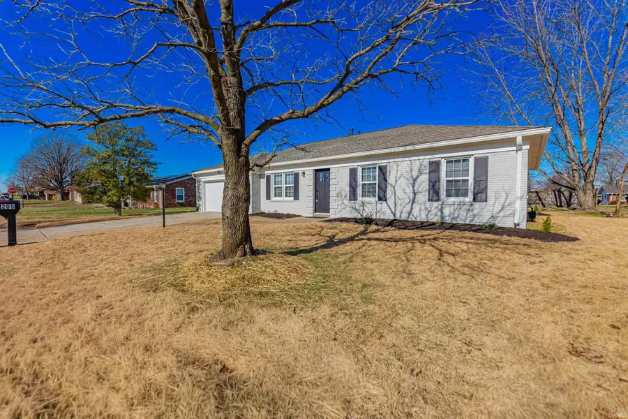205 Lawrence Drive, Mount Vernon, IN 47620 - Image #2