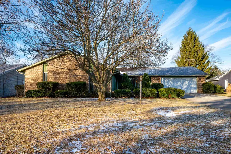 905 S Buckingham Road, Yorktown, IN 47396 - Image #2