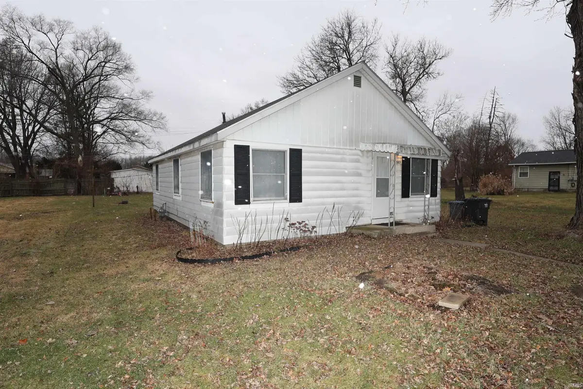 3203 Garden Boulevard, Elkhart, IN 46517 - Image #1