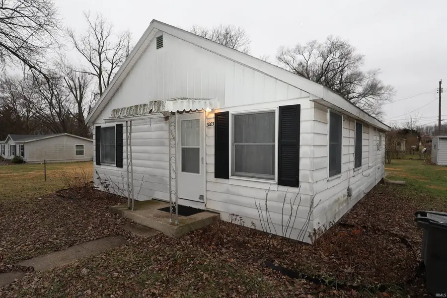3203 Garden Boulevard, Elkhart, IN 46517 - Image #2
