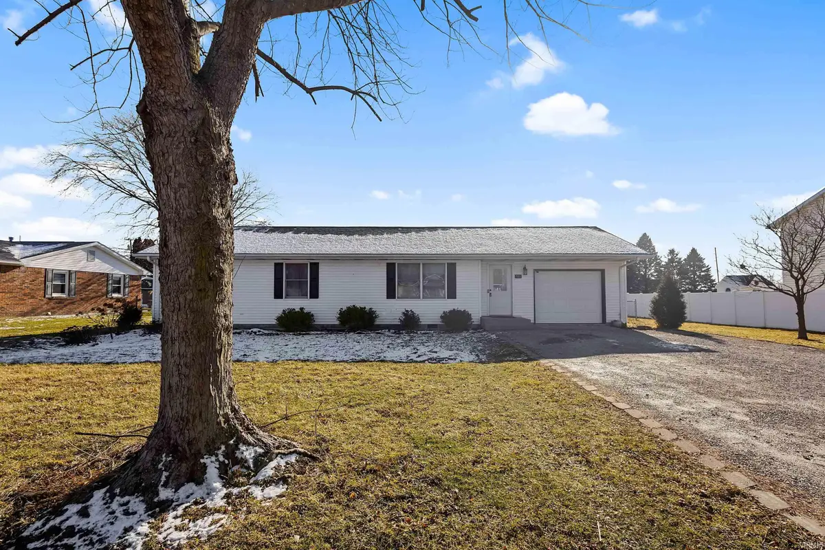 511 S South Park Drive, Monticello, IN 47960 - Image #1