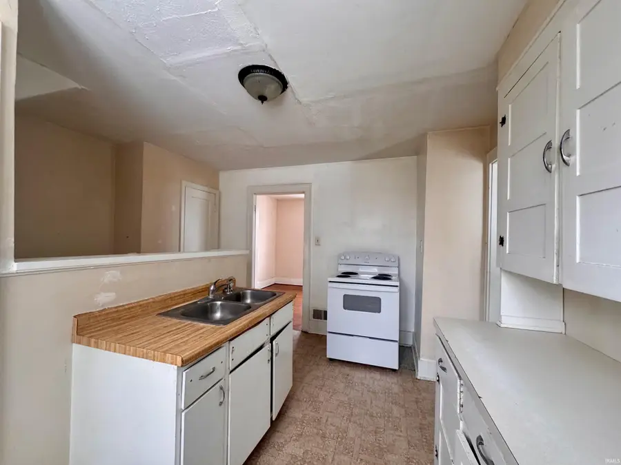 3106 S Michigan Street, South Bend, IN 46614 - Image #2