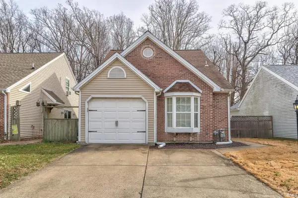 3933 Seasons Pointe, Evansville, IN 47715