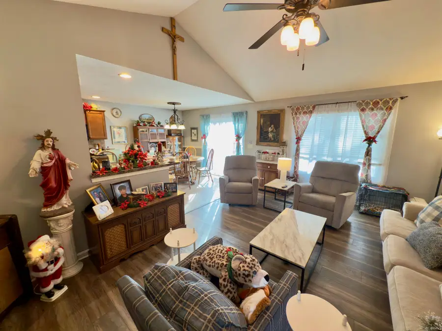 3323 Crater Drive, Evansville, IN 47725 - Image #2