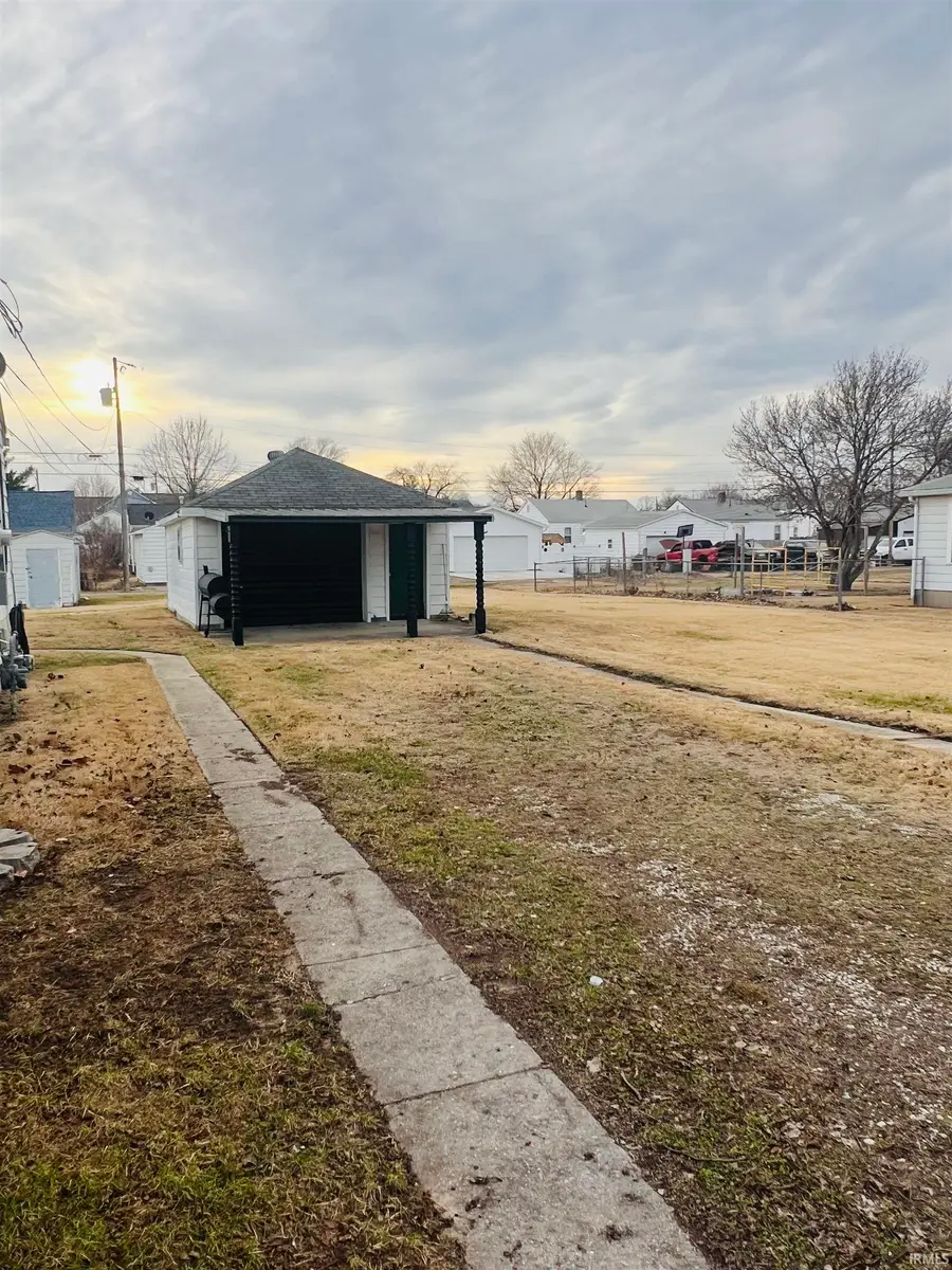 1323 Parkinson Street Street, Vincennes, IN 47591 - Image #2