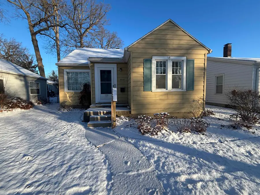 2315 Kenwood Avenue, Fort Wayne, IN 46805 - Image #2