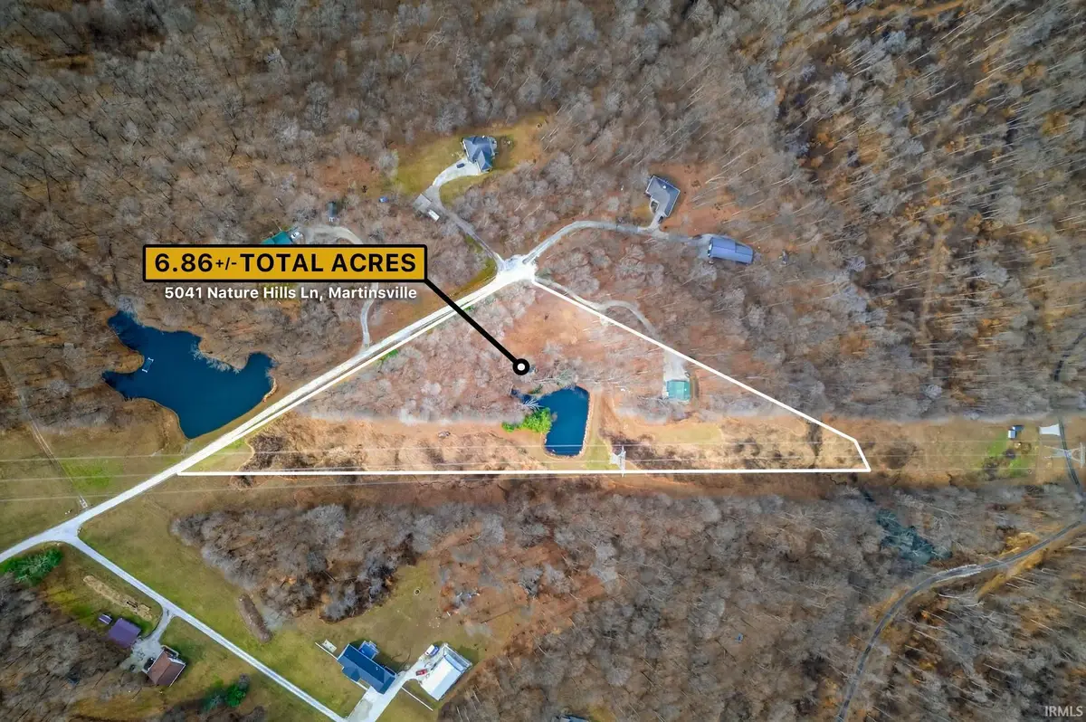 5041 N Nature Hills Lane, Martinsville, IN 46151 - Image #1