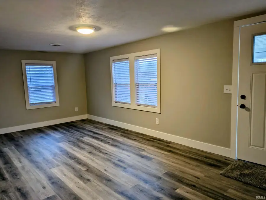 25106 Rex Street, Elkhart, IN 46514 - Image #3