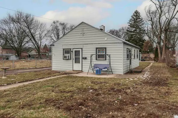 2072 Phenie Street, Fort Wayne, IN 46802