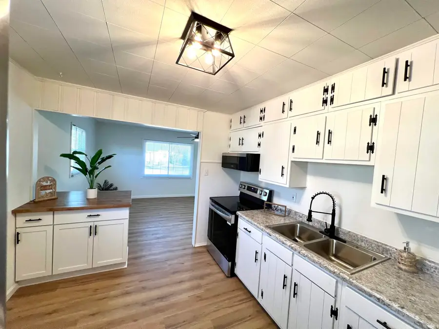 1801 Ravenswood Drive, Evansville, IN 47714 - Image #2