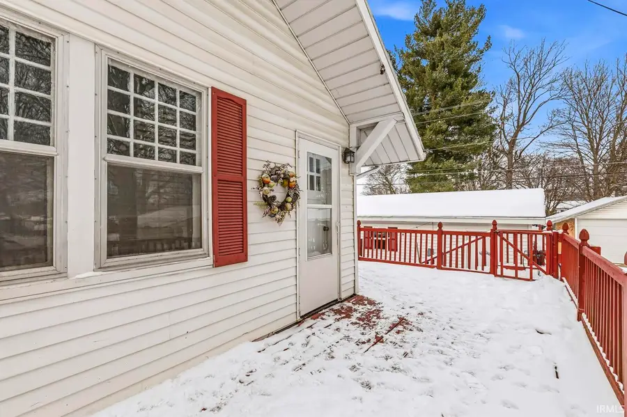 314 W Walnut Street, Argos, IN 46501 - Image #3