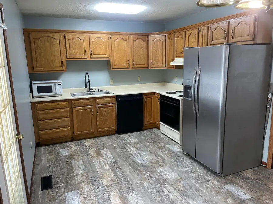 322 E Washington Street, Plymouth, IN 46563 - Image #3