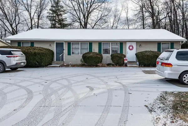 1319-1321 S Hickory Grove Lane, Bloomington, IN 47403