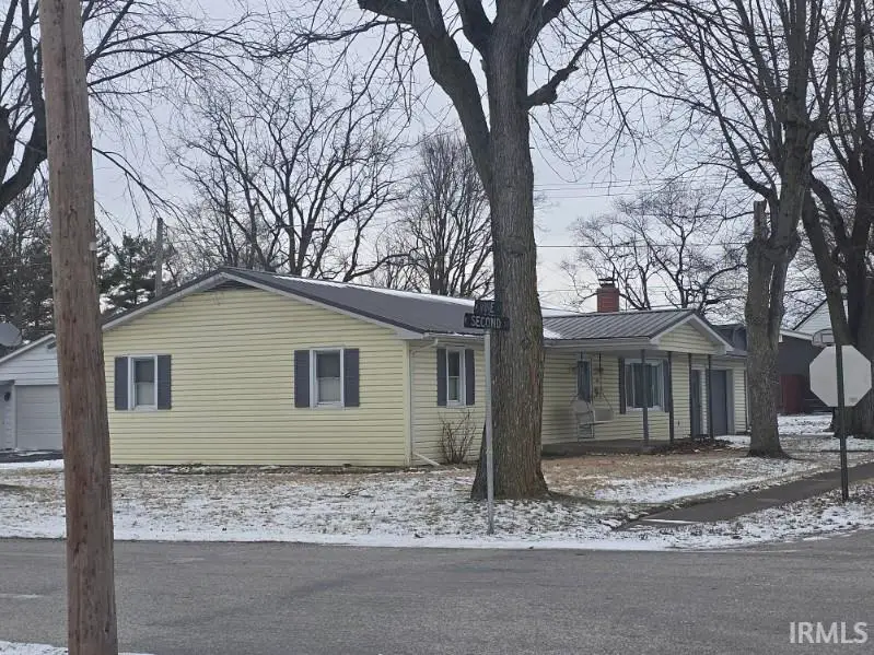 401 E 2nd Street, Fairmount, IN 46928 - Image #2