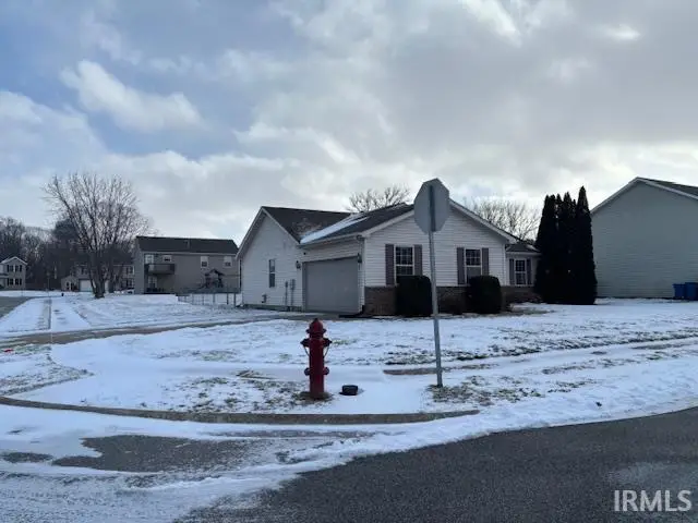 401 Sutton Avenue, Kouts, IN 46347 - Image #2