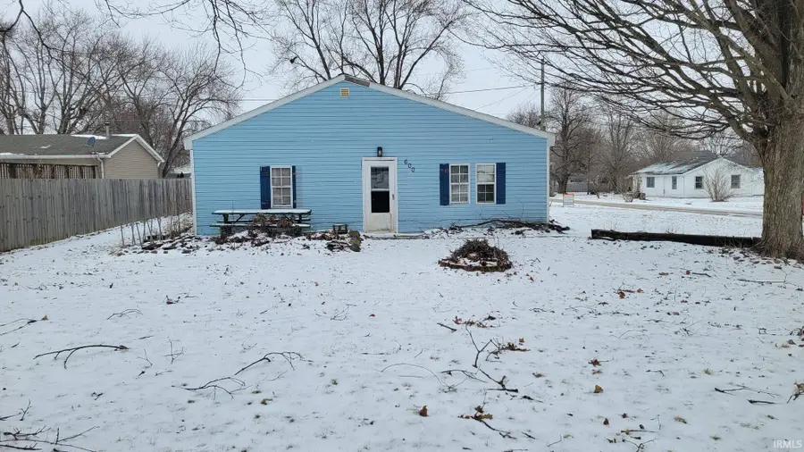 600 W 11th Street, Jonesboro, IN 46938 - Image #2
