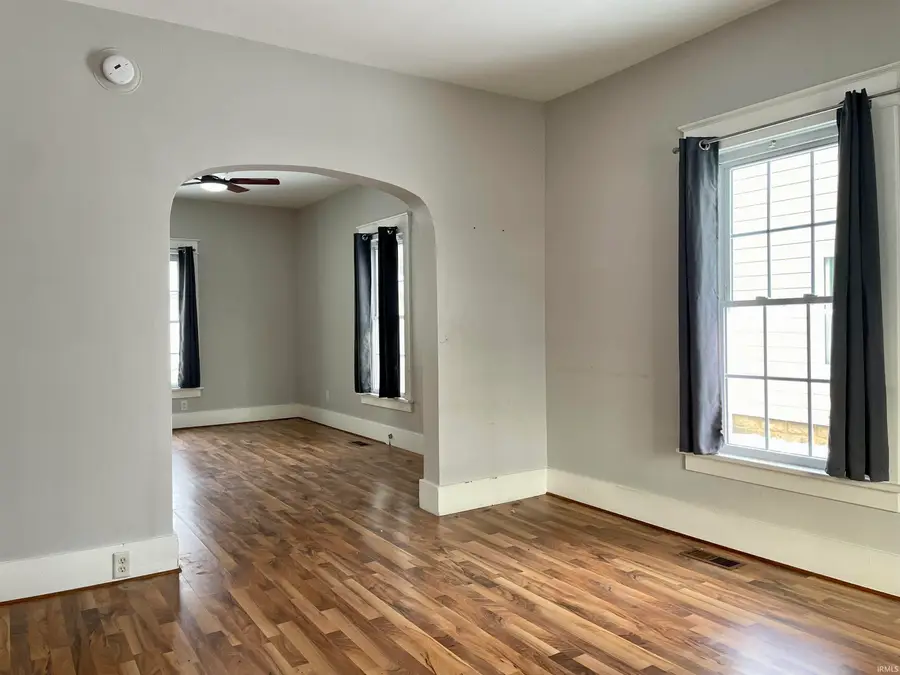 918 W 4th Street, Mishawaka, IN 46544 - Image #3