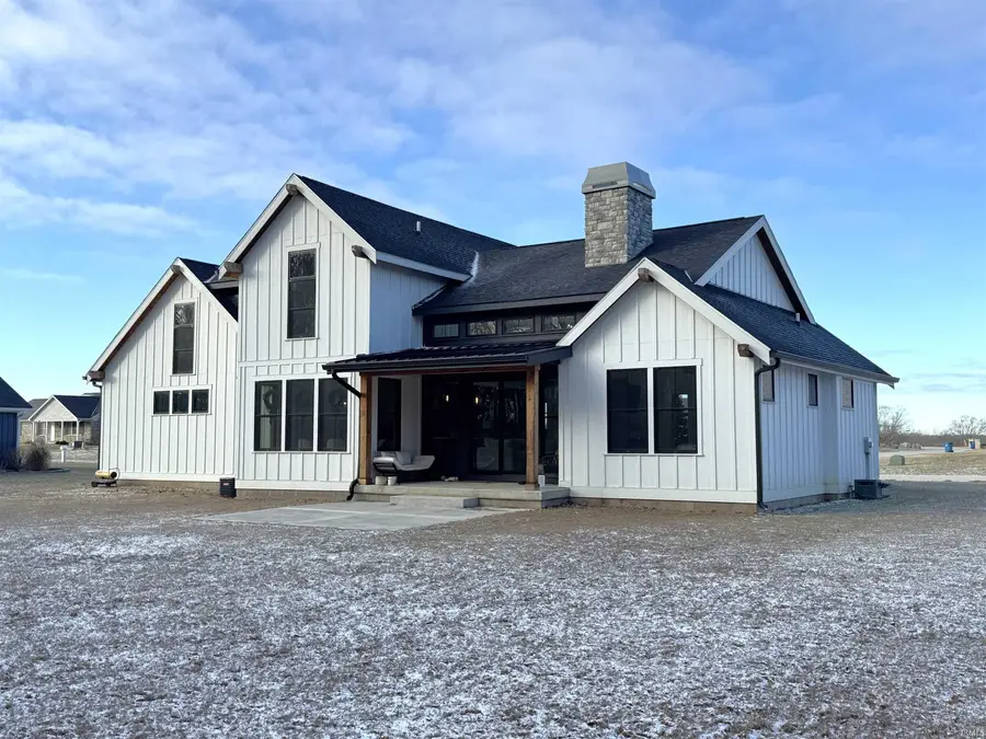 404 Eagle Drive, Covington, IN 47932 - #3