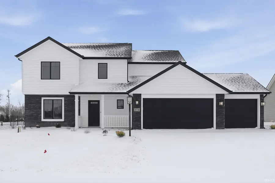 18738 Eisley Cove, Auburn, IN 46706 - Image #2