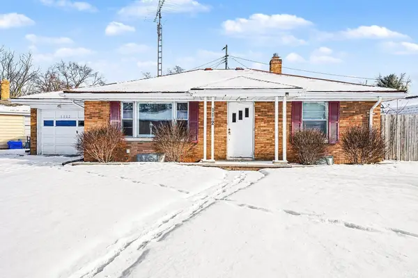 1102 Carolyn Avenue, Elkhart, IN 46516