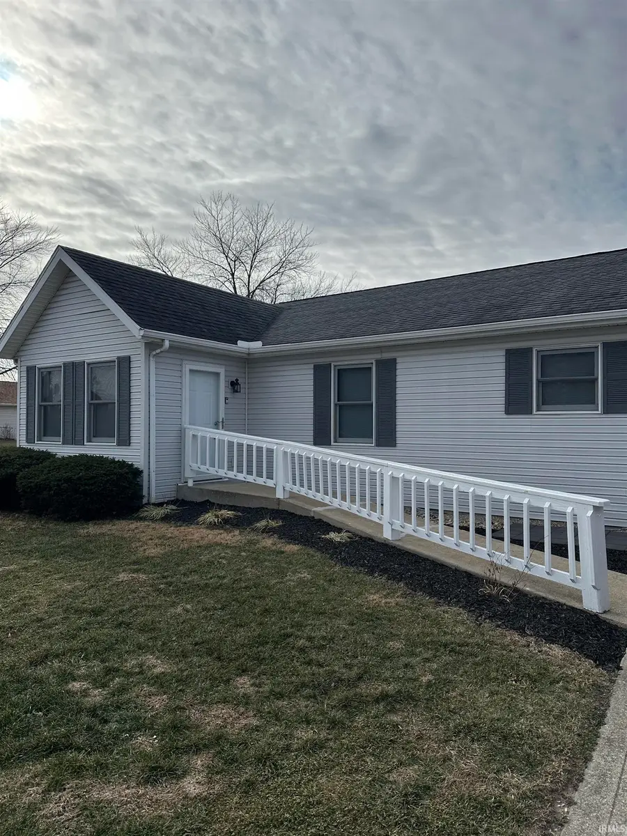 55 S Park Avenue, Spencer, IN 47460 - Image #2