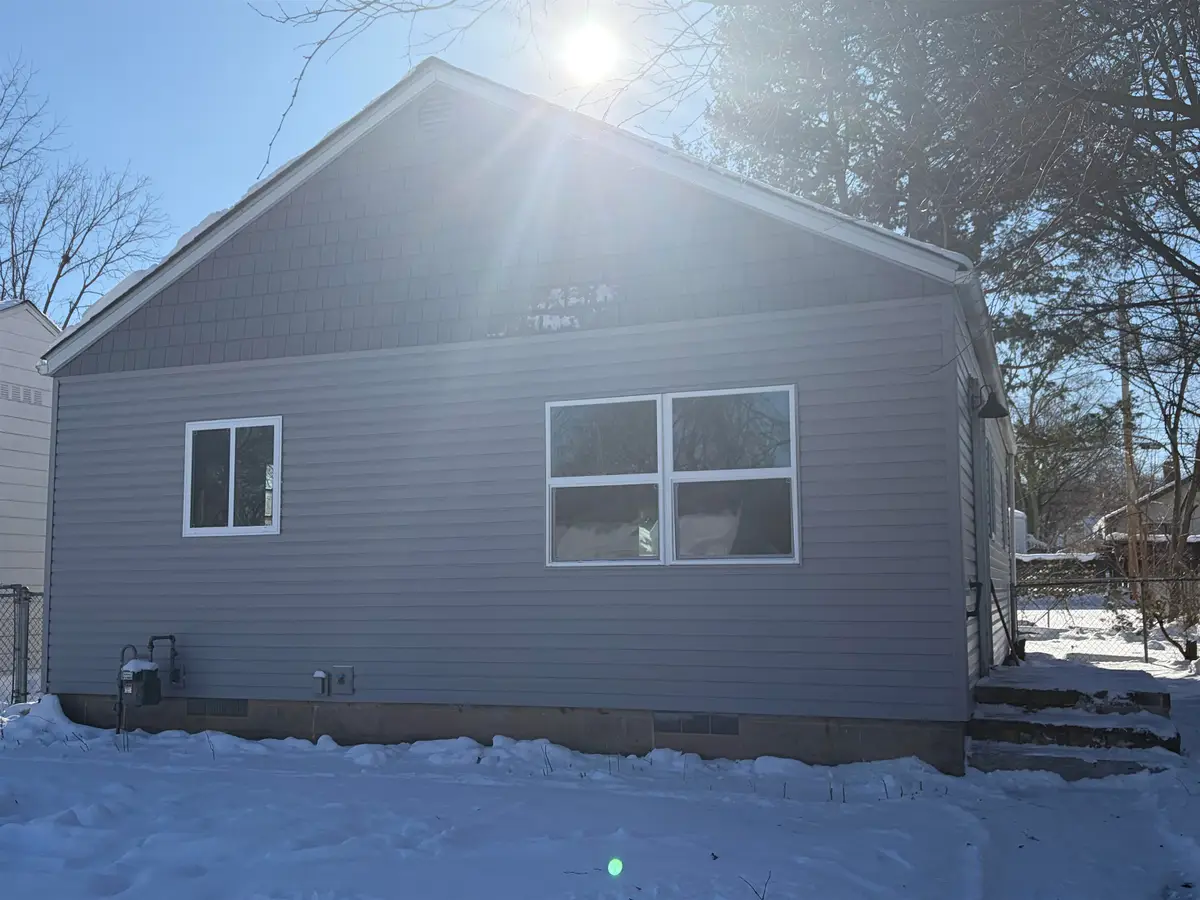 1934 E Bowman Street, South Bend, IN 46613 - Image #1