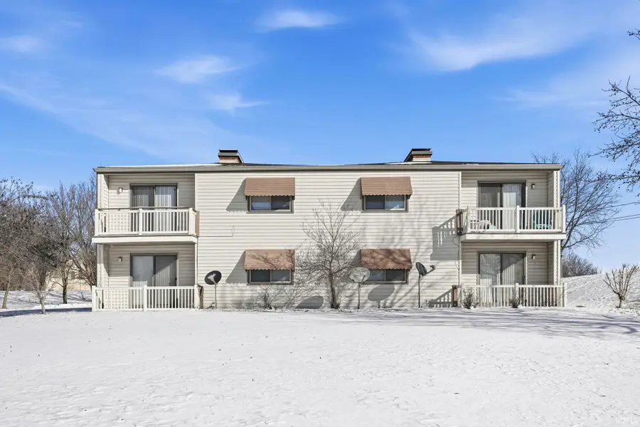 207 Gilliam Drive, Warsaw, IN 46580 - Image #2