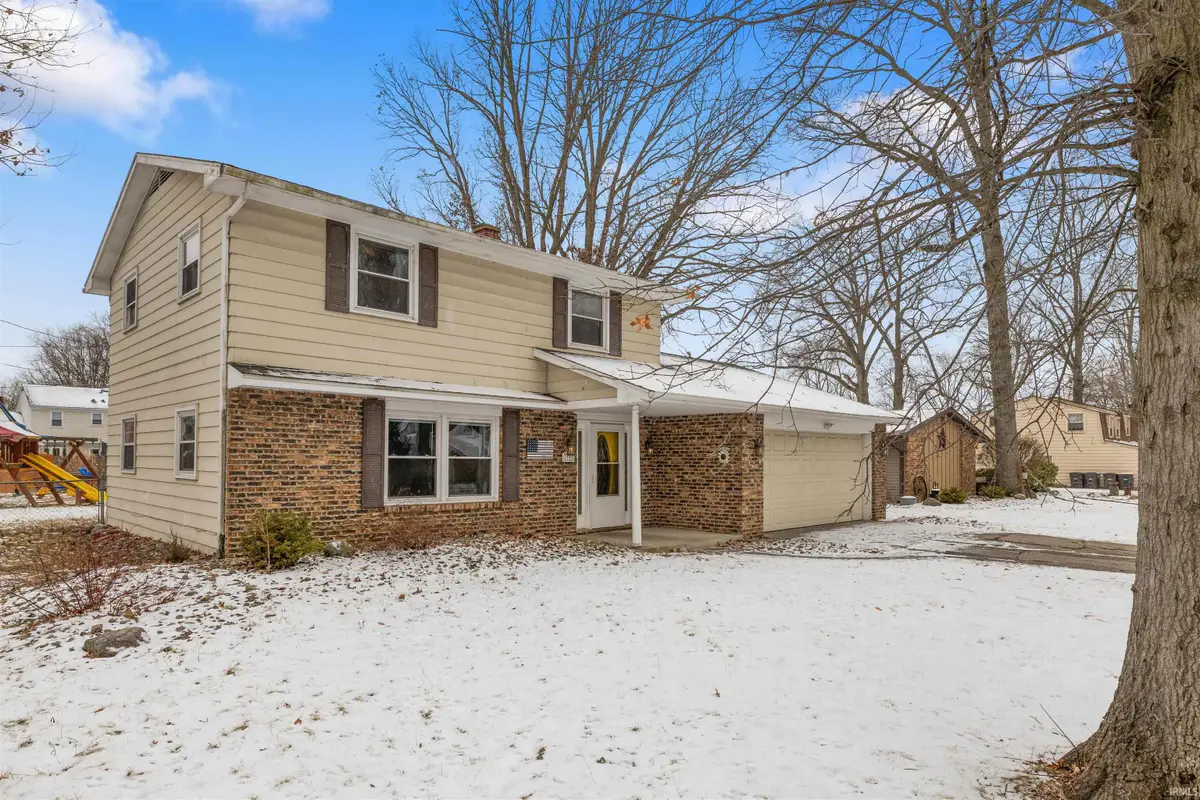 6822 Forest Glen Court, Fort Wayne, IN 46815 - Image #1