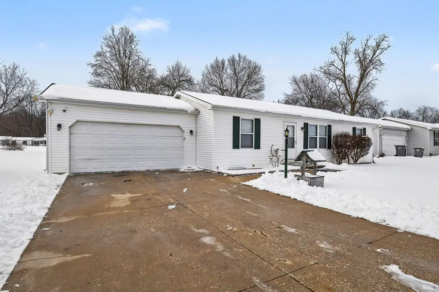 51657 County Road 109, Elkhart, IN 46514 - Image #2