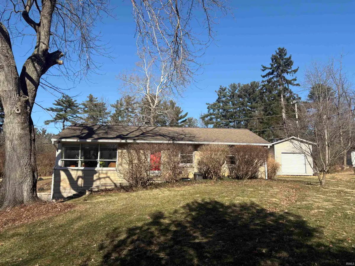 401 E Glendora Drive, Bloomington, IN 47408 - Image #1