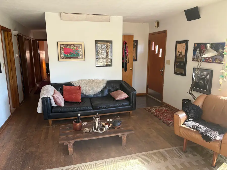 401 E Glendora Drive, Bloomington, IN 47408 - Image #3