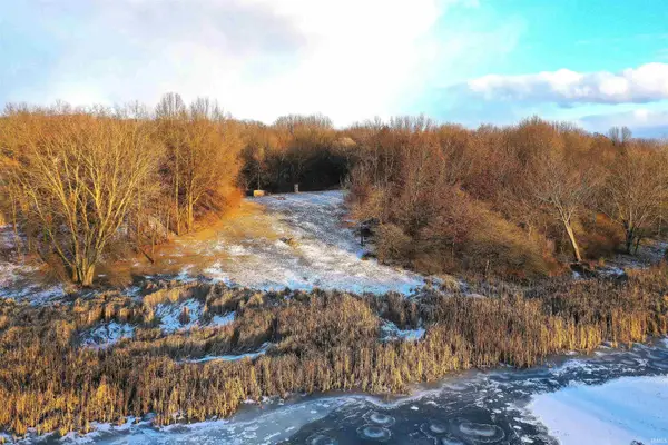 5201 W 175th Avenue, Lowell, IN 46356