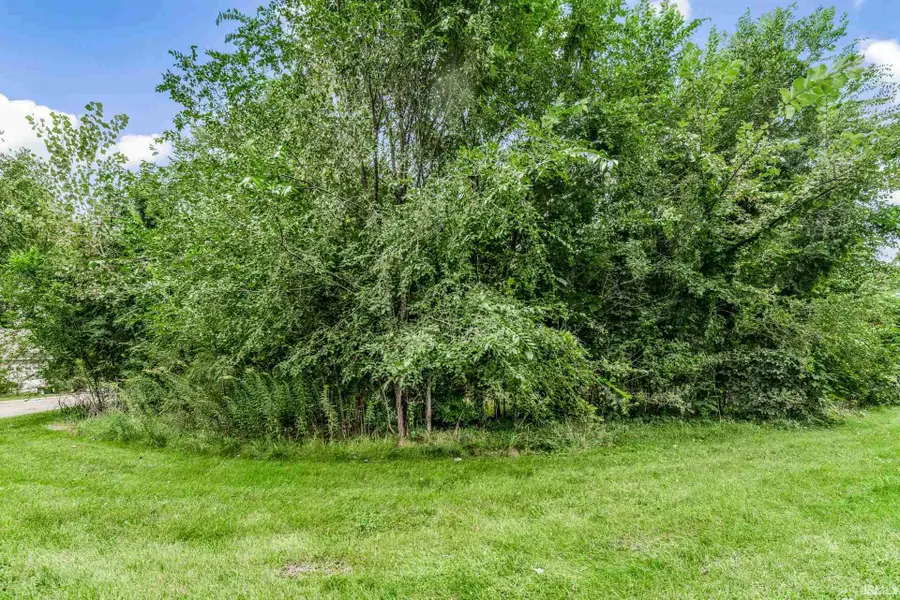 53420 Old Woodbridge Court, South Bend, IN 46637 - Image #3