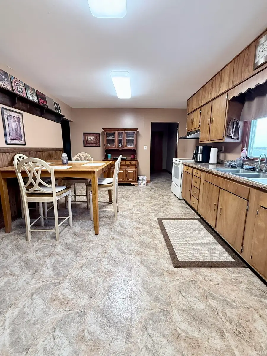 4296 E Sr 32 Road, Union City, IN 47390 - Image #3