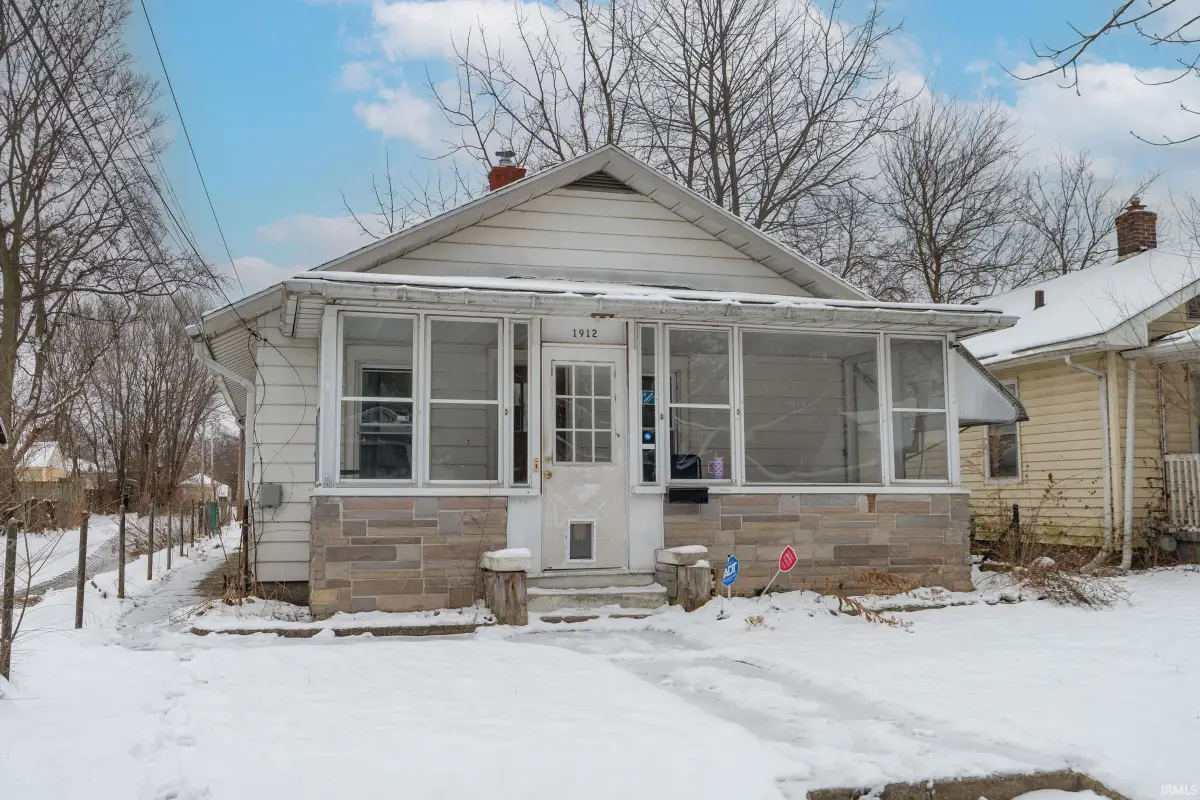 1912 Kendall Street, South Bend, IN 46613 - Image #1