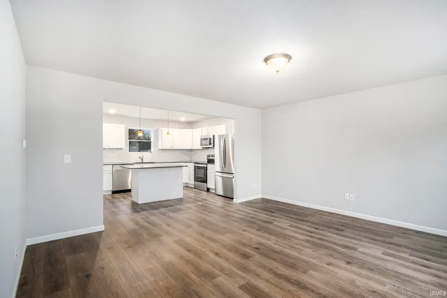 1324 Mackey Drive, South Bend, IN 46614 - Image #3