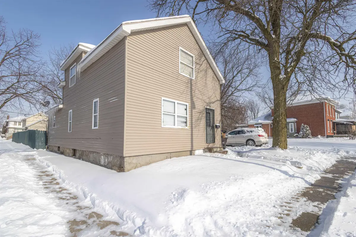 501 E Lewis Street, Fort Wayne, IN 46802 - Image #1