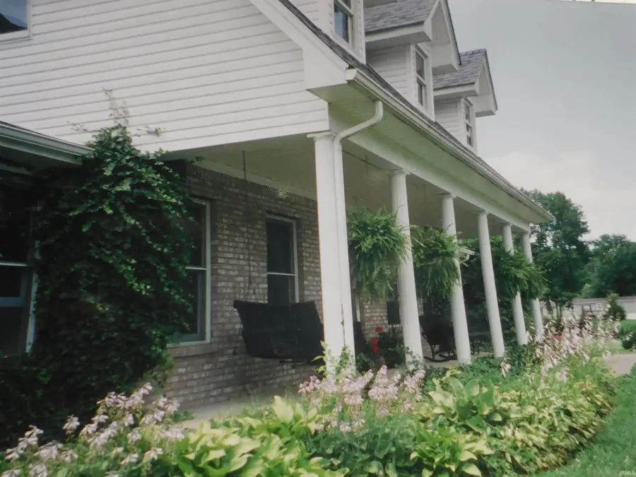 2620 W Cody Road, Salem, IN 47167 - Image #2