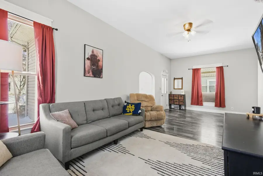 909 S A Street, Elwood, IN 46036 - #2