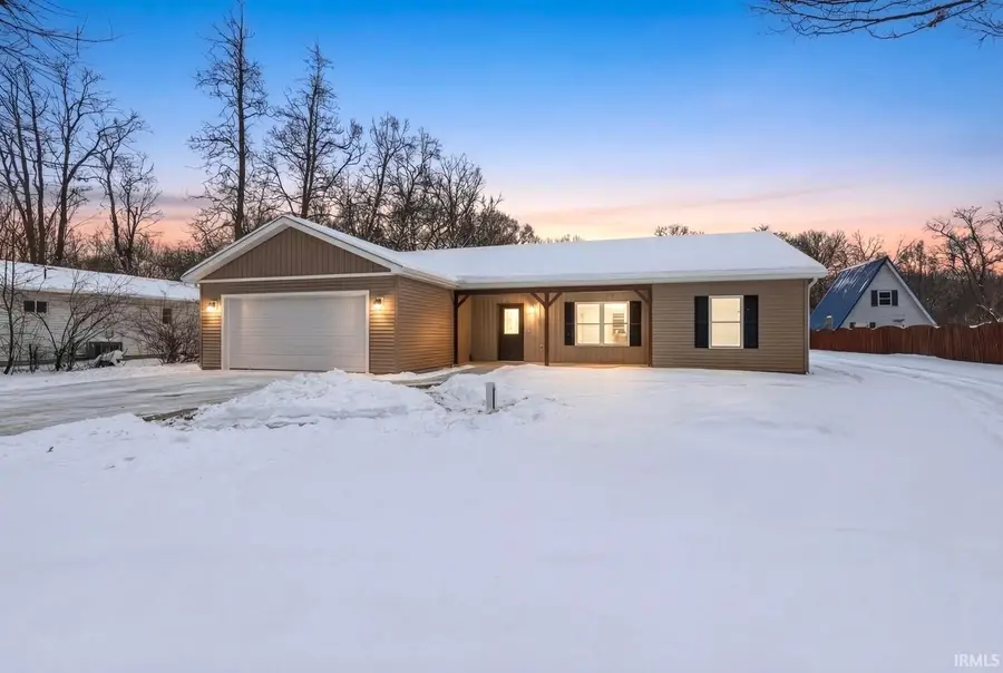 51628 Lakeland Road, Elkhart, IN 46514 - Image #2